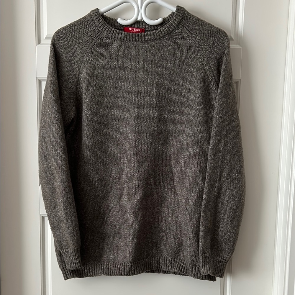 GUESS women’s Gray Sweater